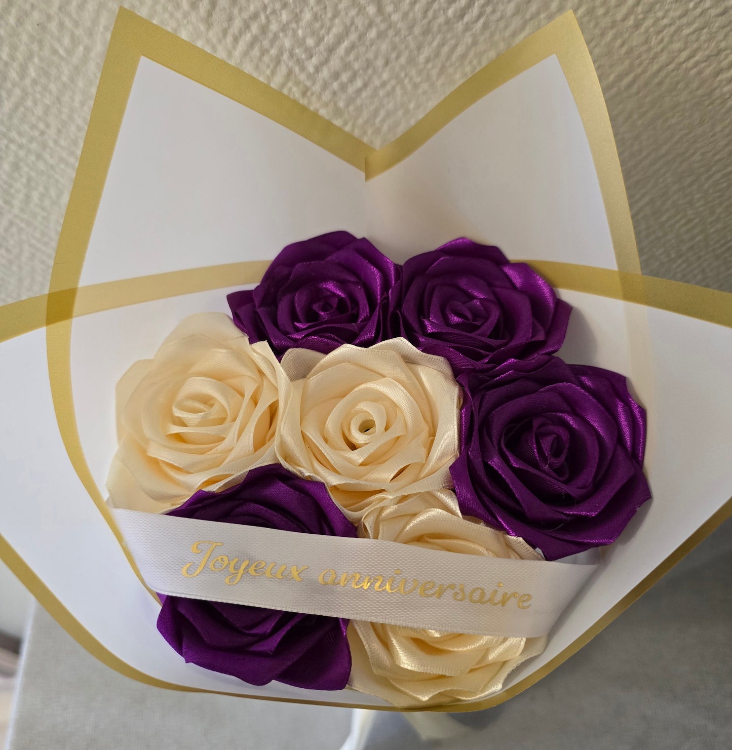 Bouquet floral satin