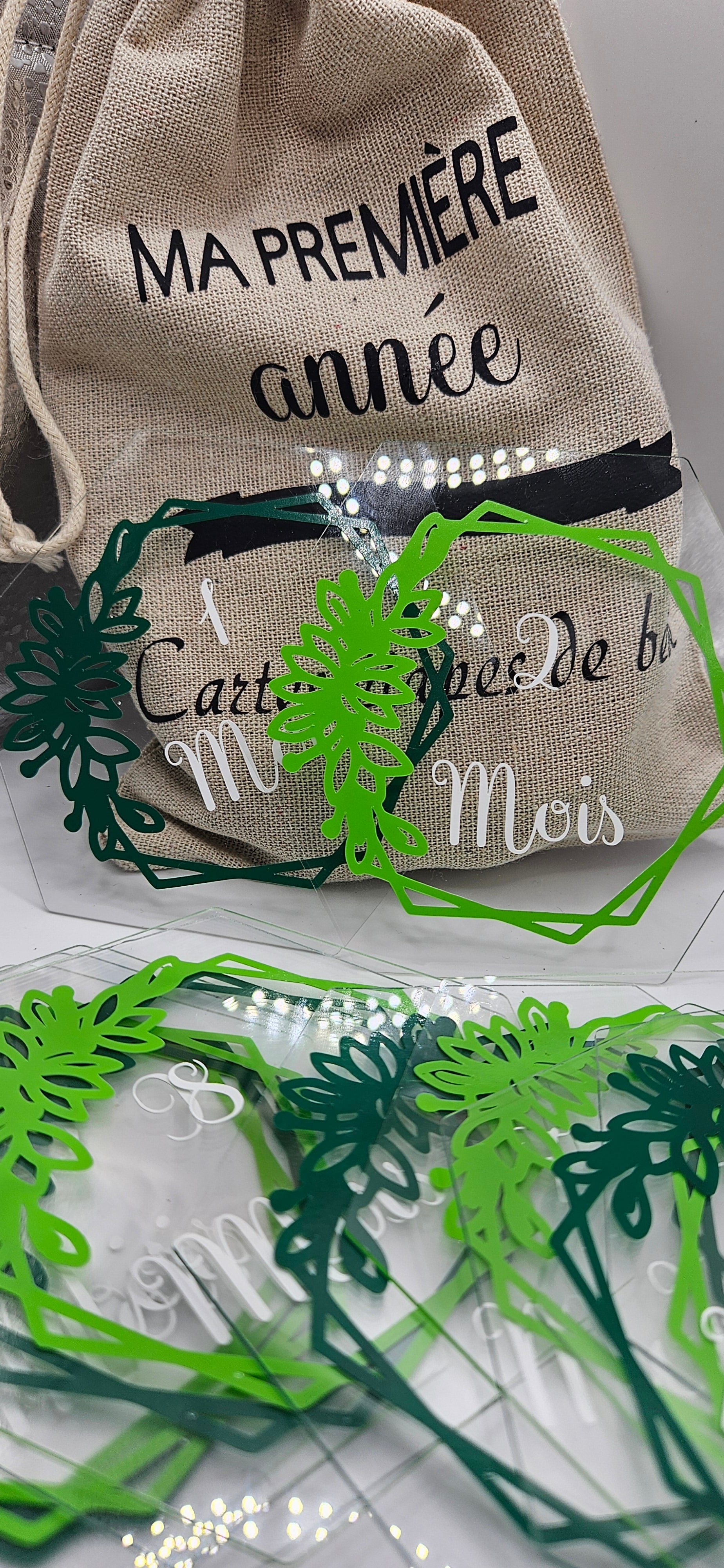 Cartes étapes bébé – Ma première année, bois ou plexiglass personnalisées