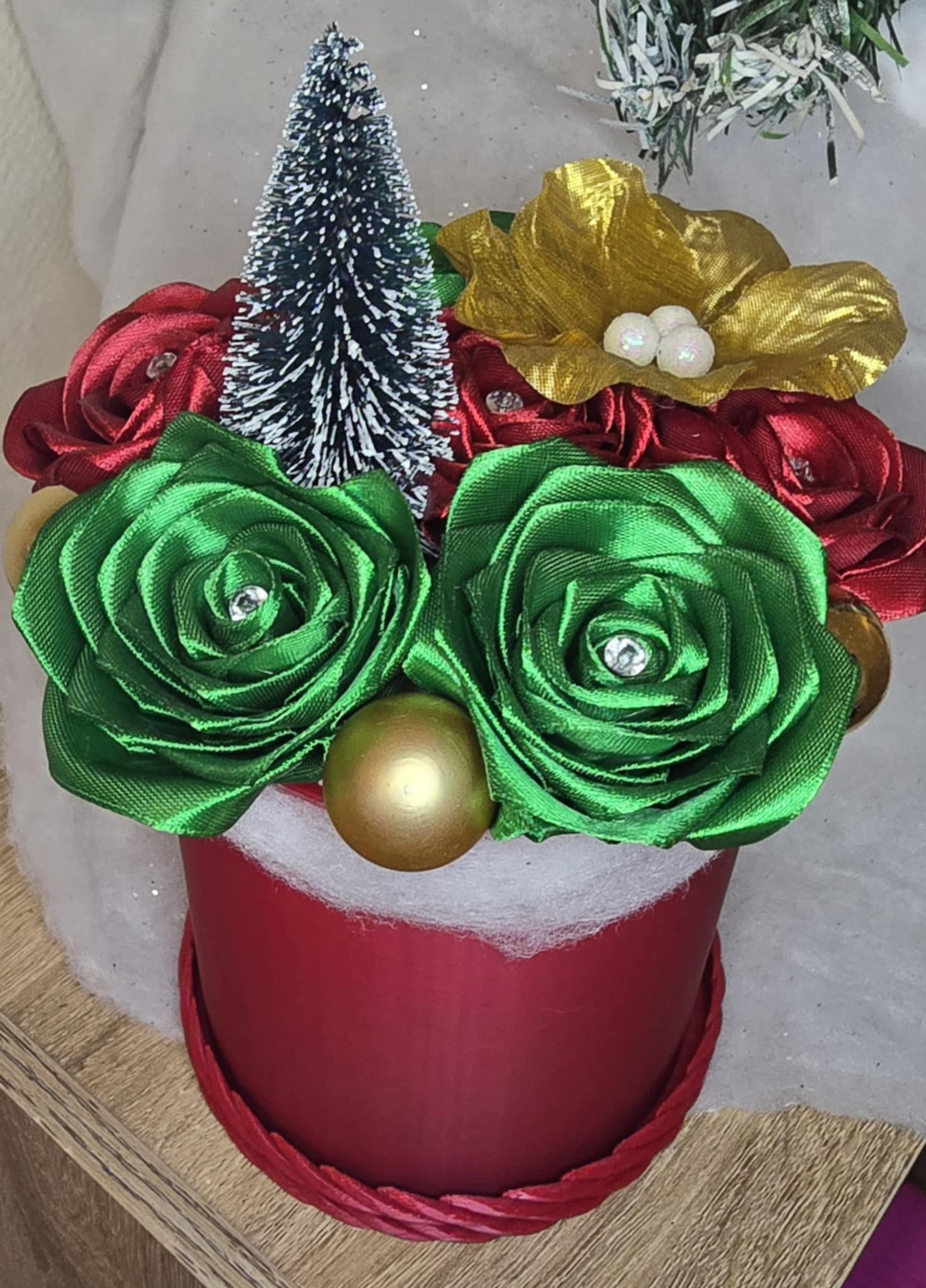 Centre de Table de Noël Élégant – Création Artisanale