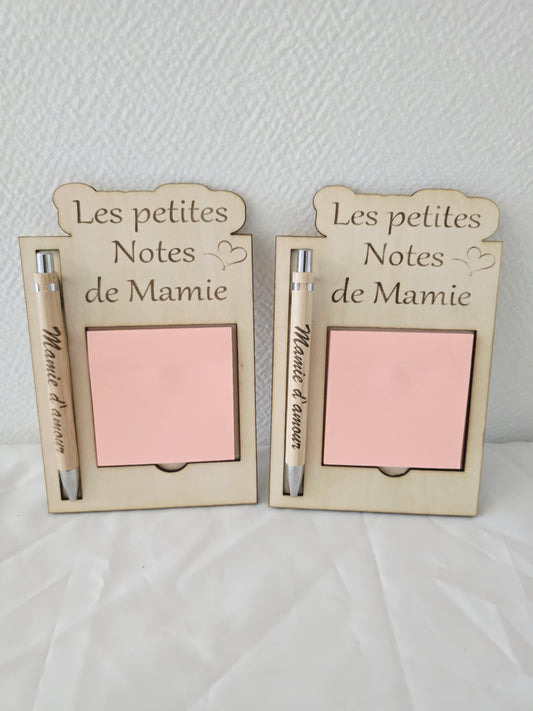 Bloc-notes en bois personnalisé « Les Petites Notes de Mamie » – Version aimant frigo ou à poser