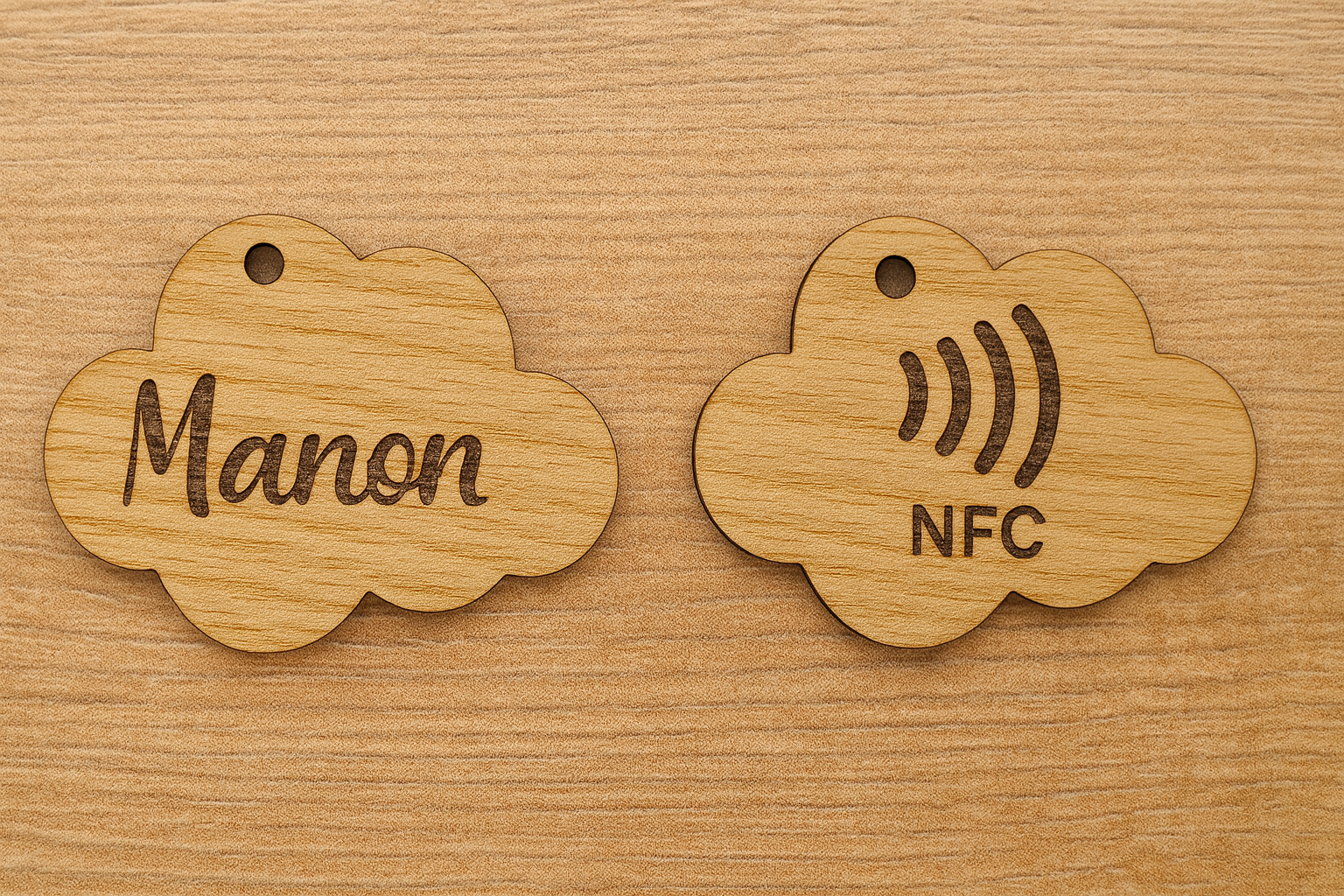 Porte-clé en bois personnalisé NFC – Gravure prénom et design unique