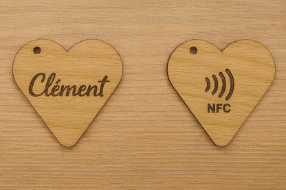Porte-clé en bois personnalisé NFC – Gravure prénom et design unique