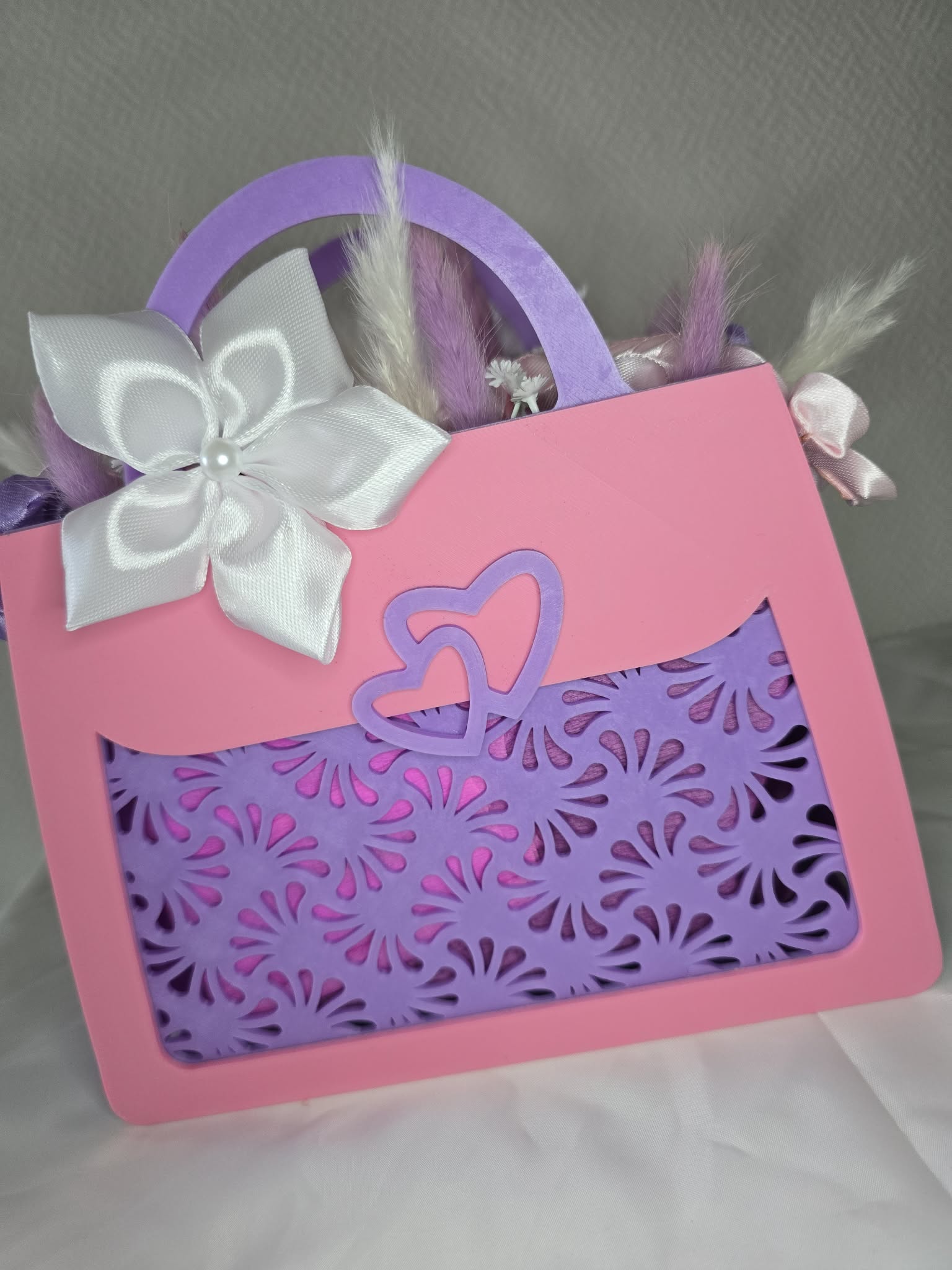 Sac décoratif en impression 3D avec bouquet de roses en satin fait main