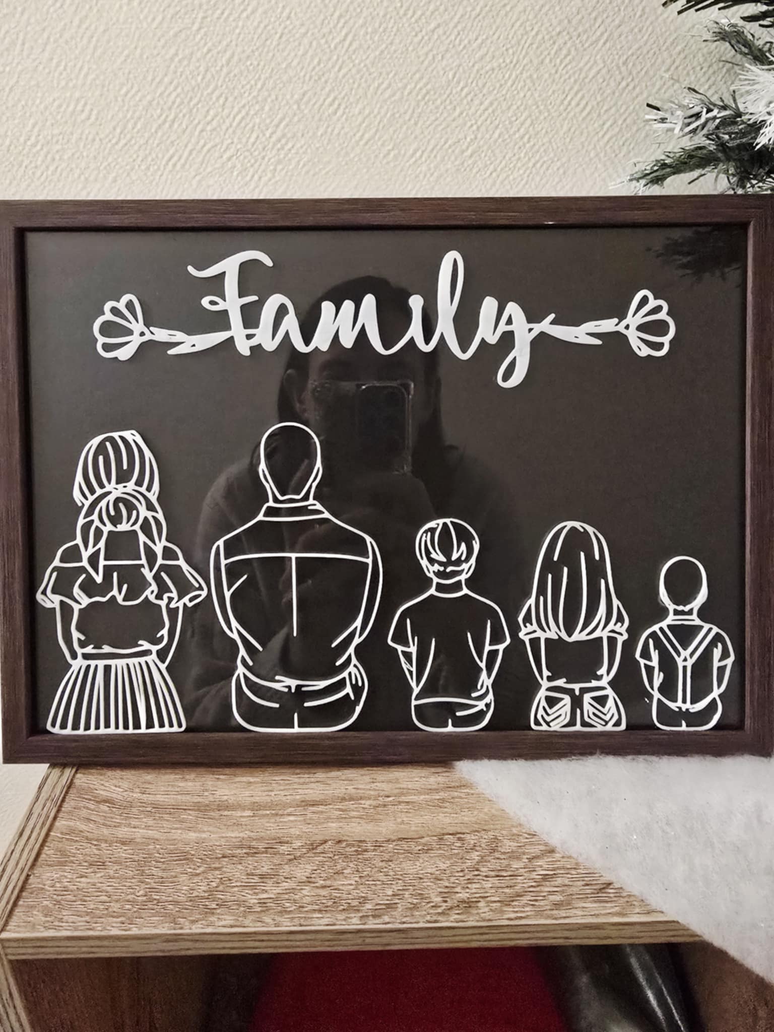 Cadre Famille Personnalisé – Silhouettes & Texte en Impression 3D (A4)