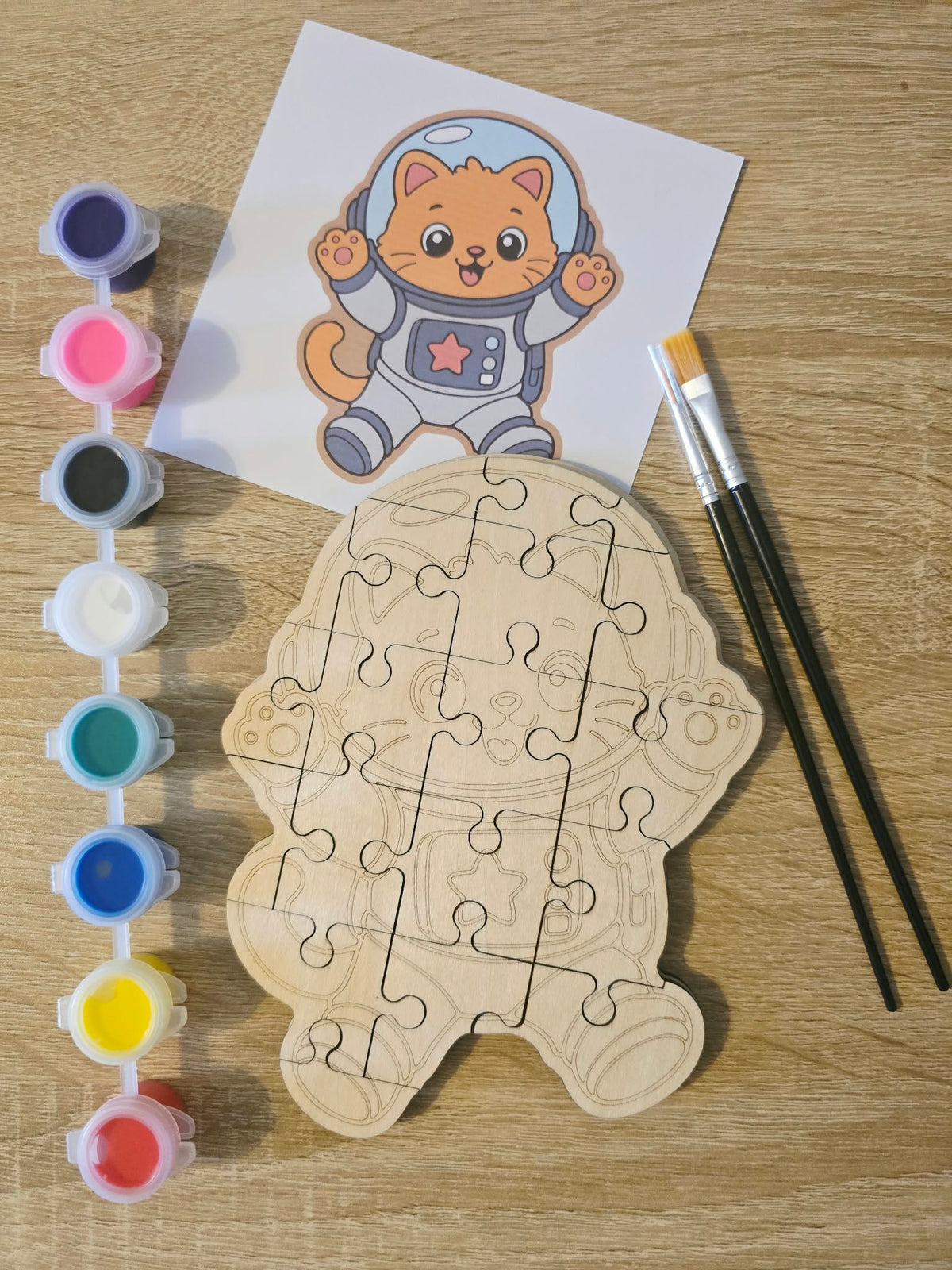 Kit puzzle en bois à colorier chat astronaute avec peinture et pinceaux