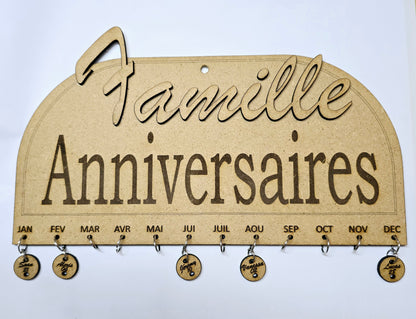 Calendrier anniversaires en bois