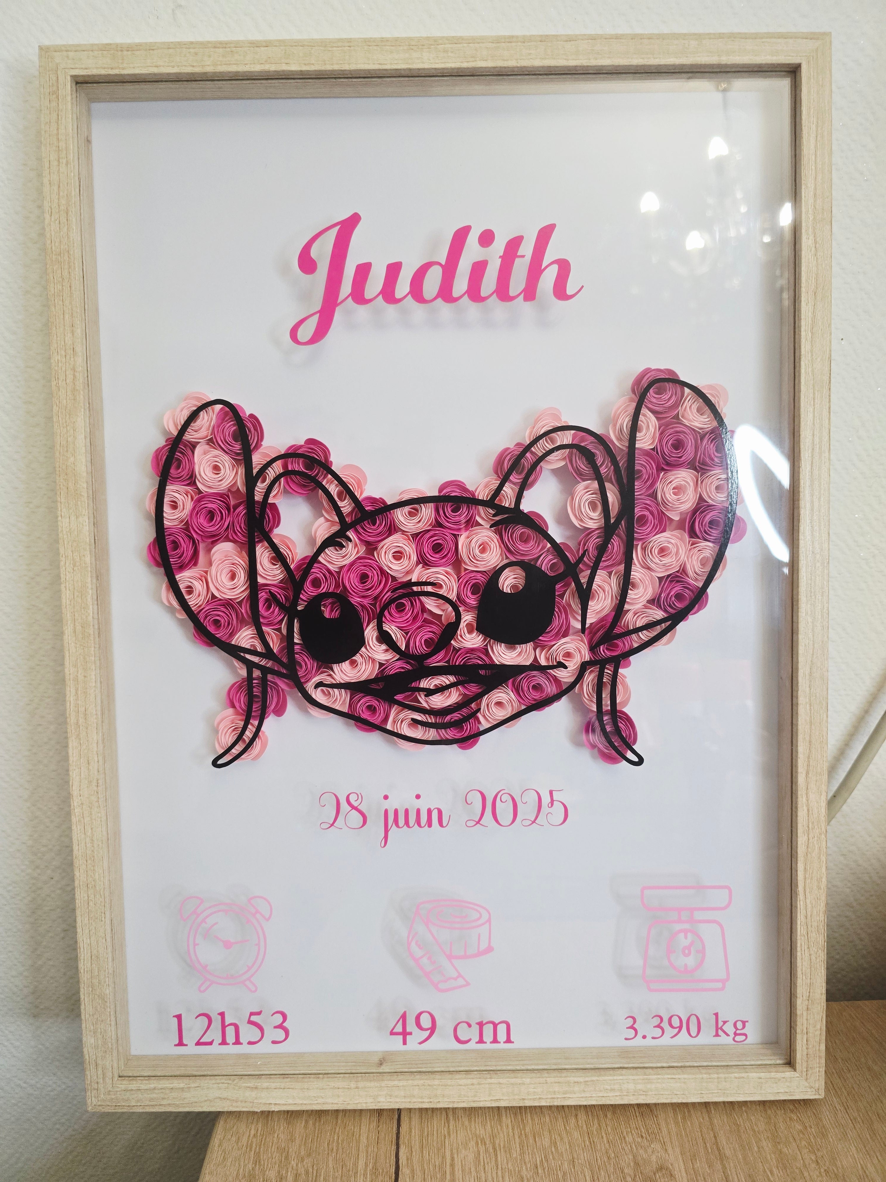 Cadre naissance personnalisé "Roses 3D" – Décoration bébé avec prénom, date et détails de naissance