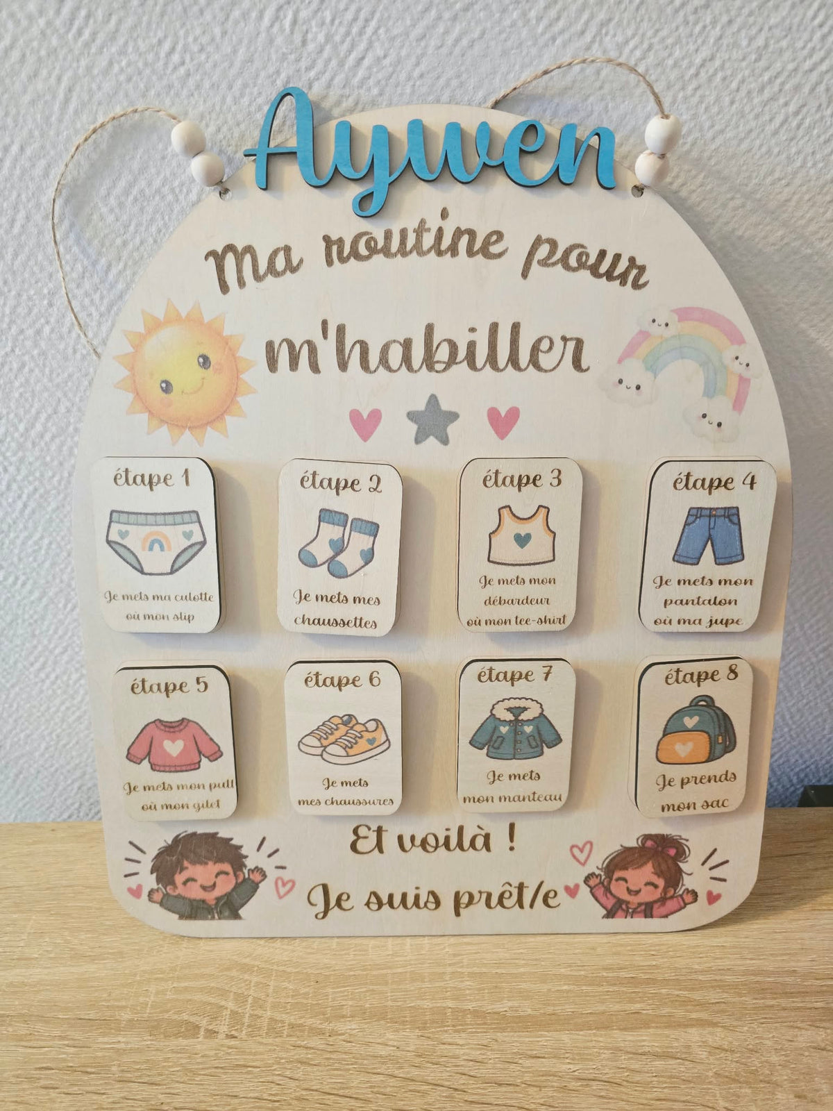 Tableau de routine pour s’habiller avec prénom et huit cartes illustrées